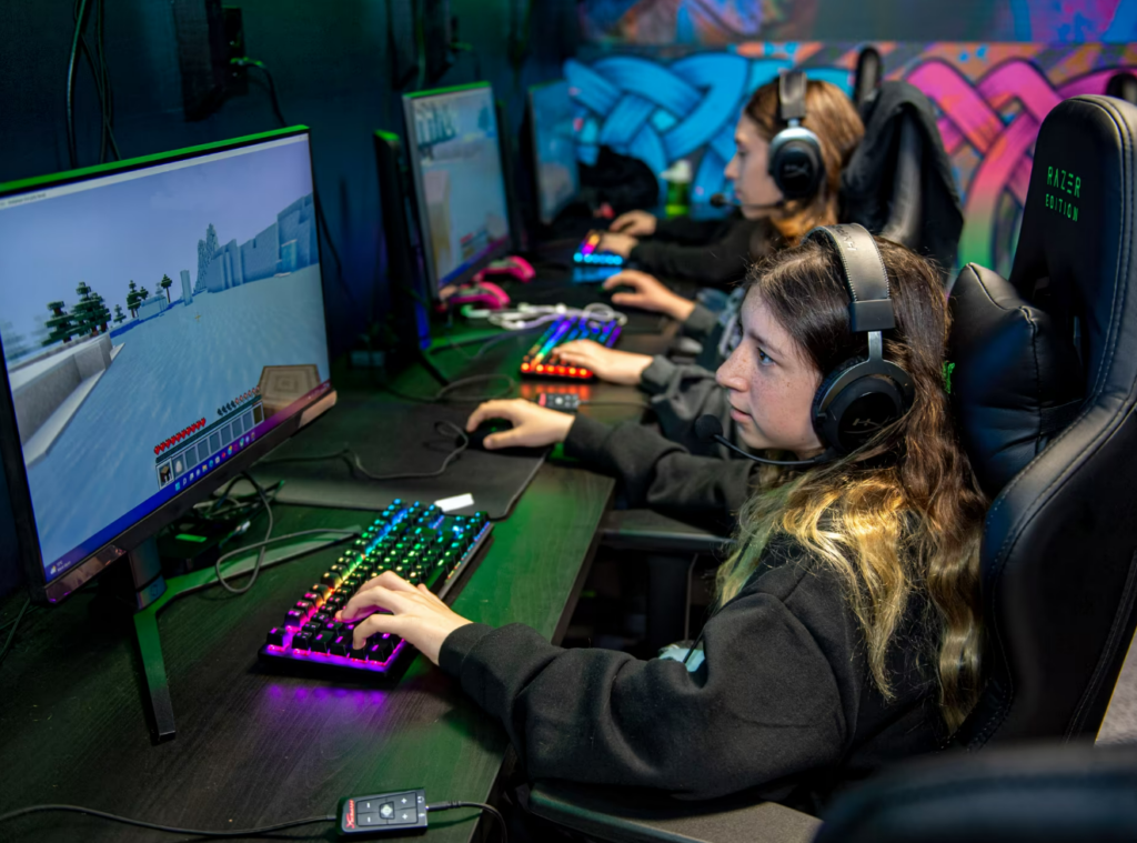 Einherjar Esport - Kvadrat